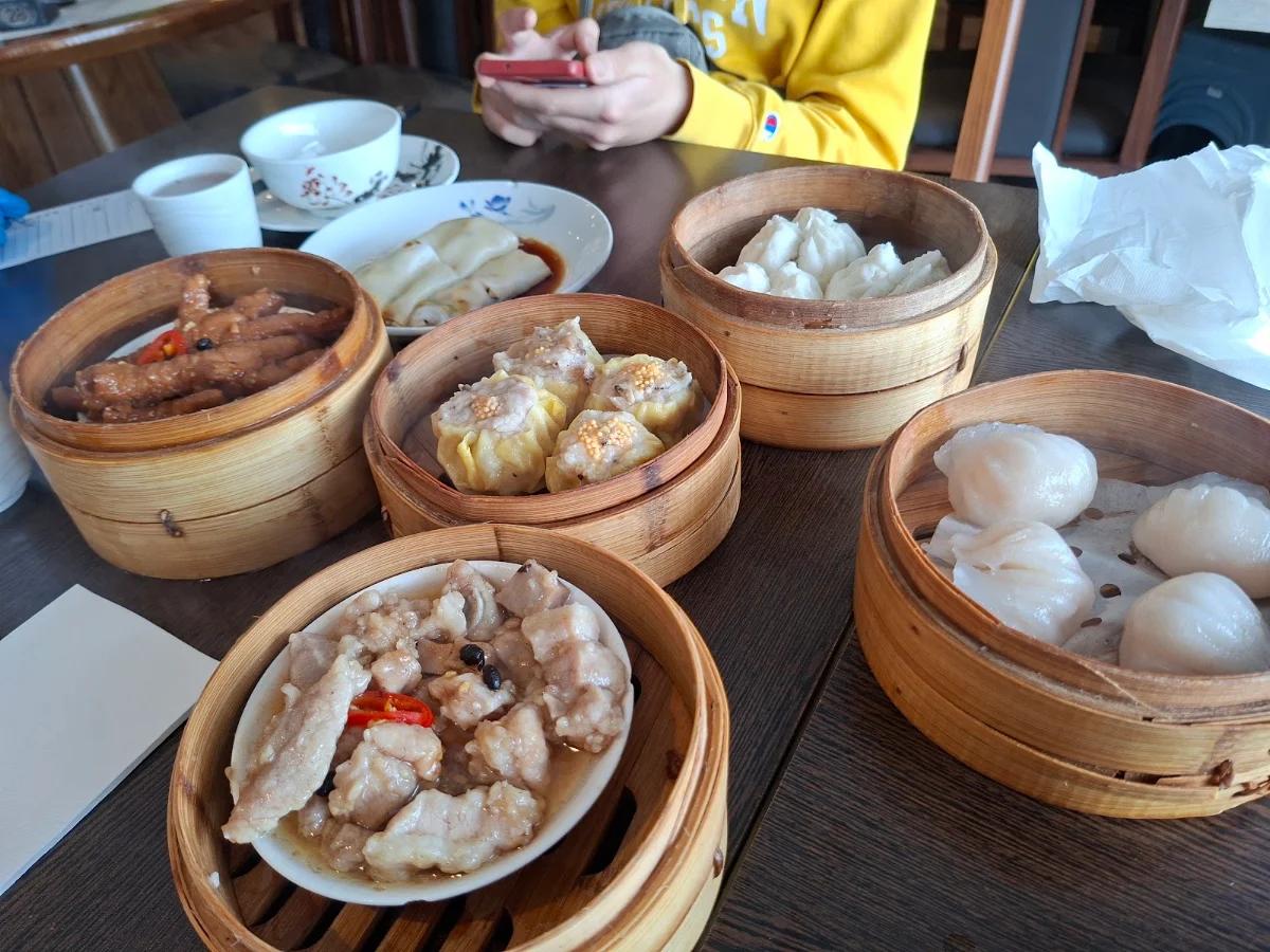 Food & drink, Jade Swan