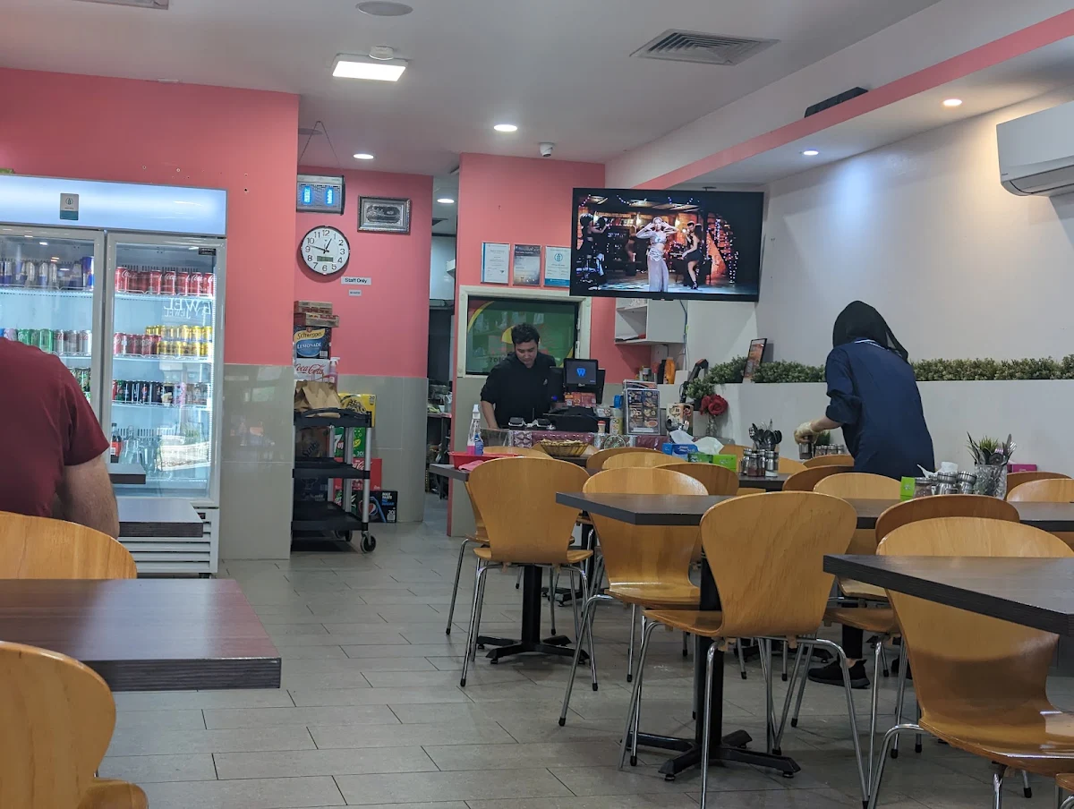 Vibe, Tolo Kabab House
