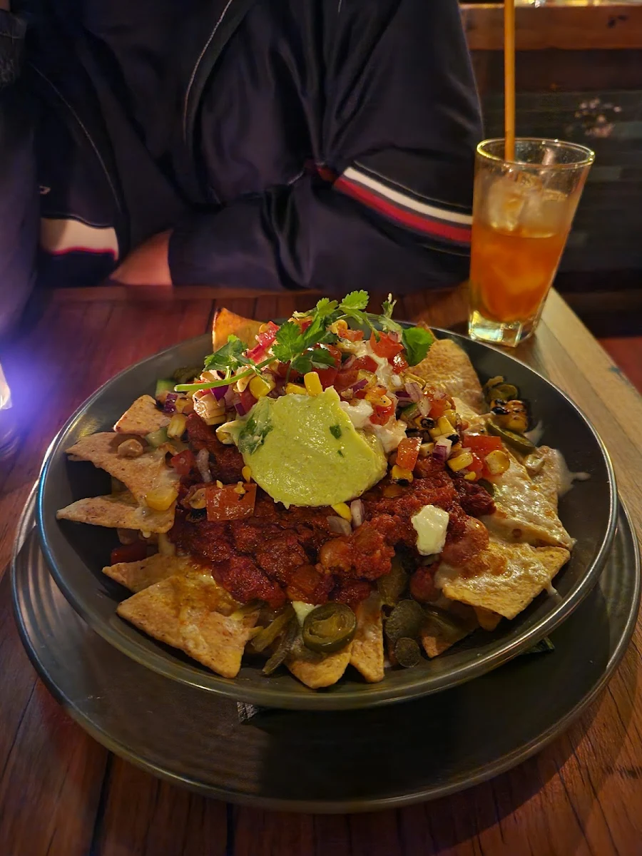 Food & drink, The Thornbury Local