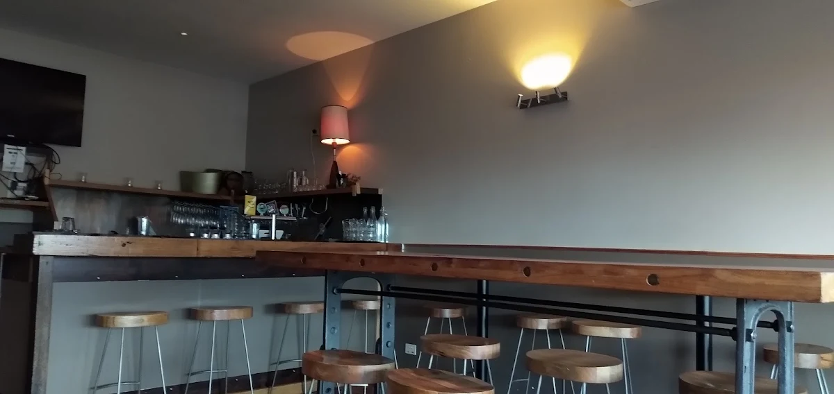 Vibe, The Thornbury Local