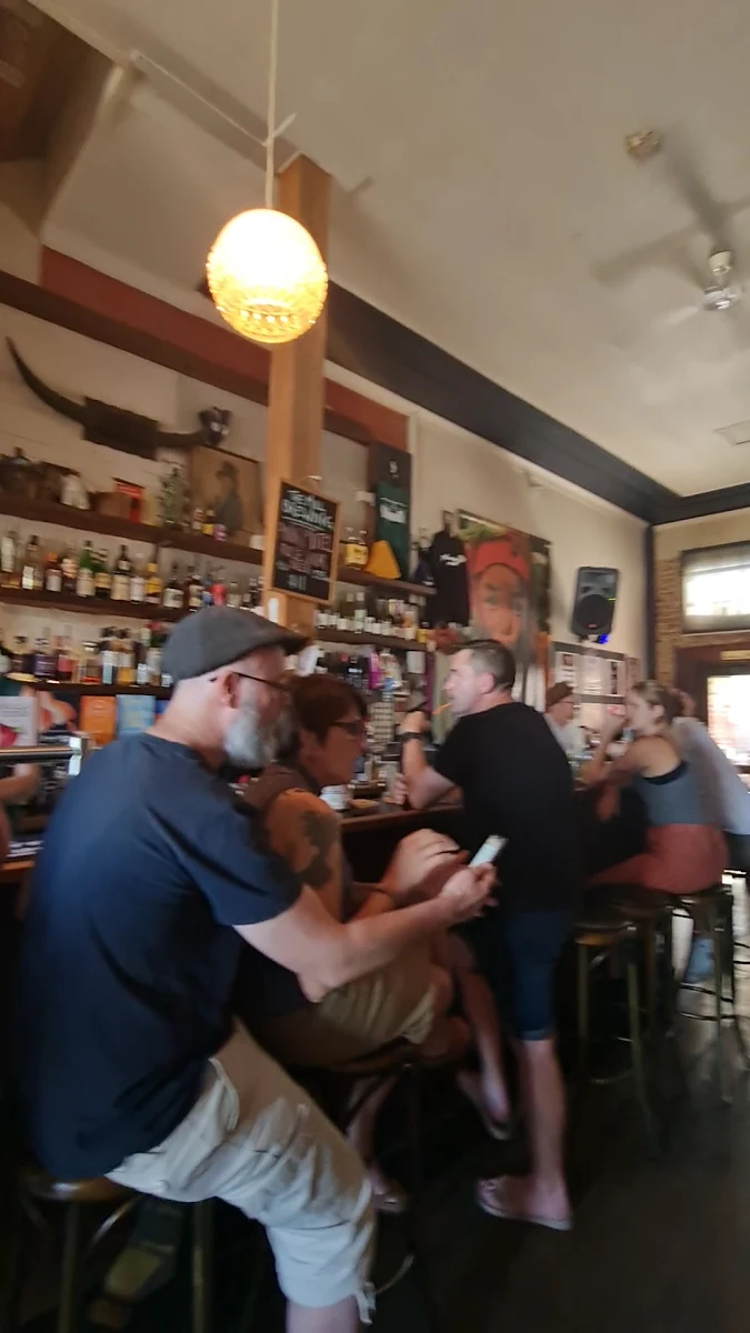 Vibe, The Thornbury Local