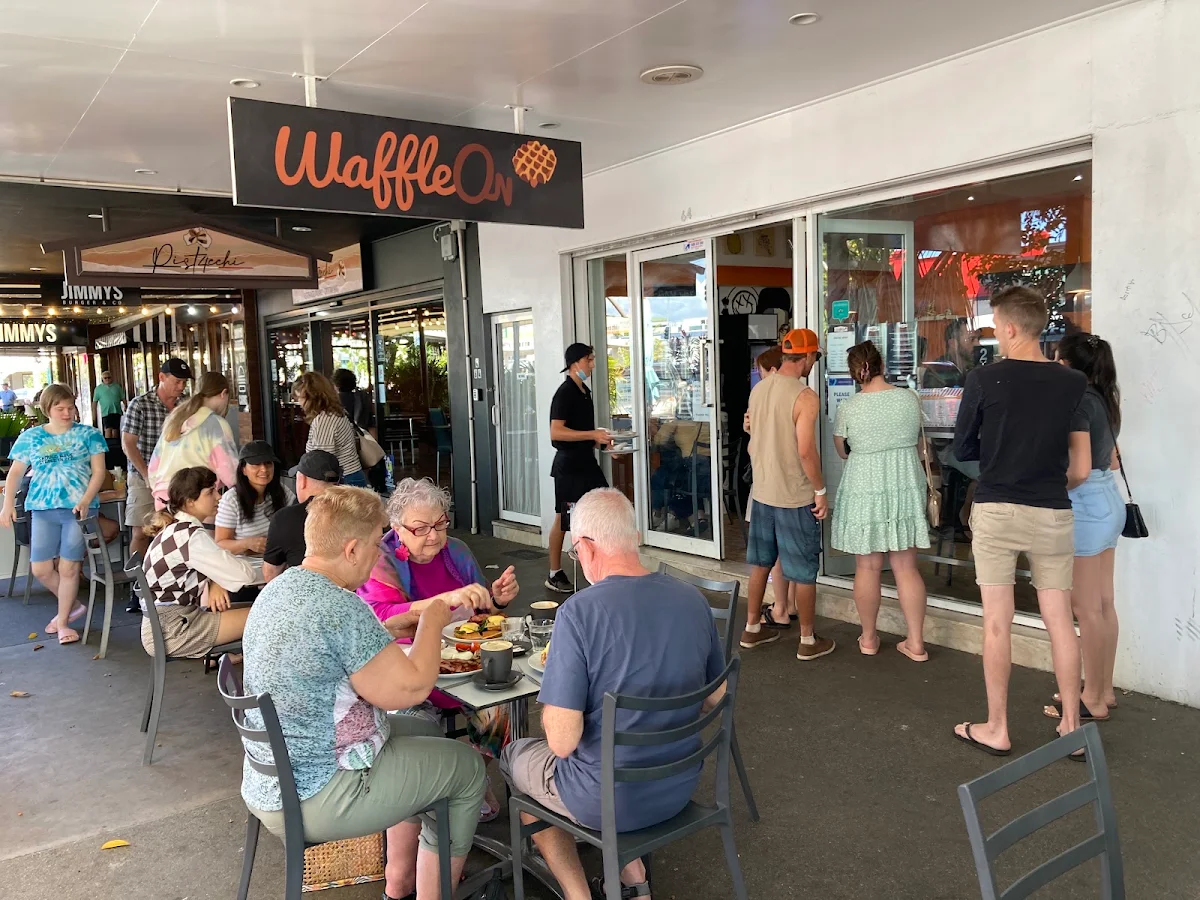 Vibe, Waffle On Cairns