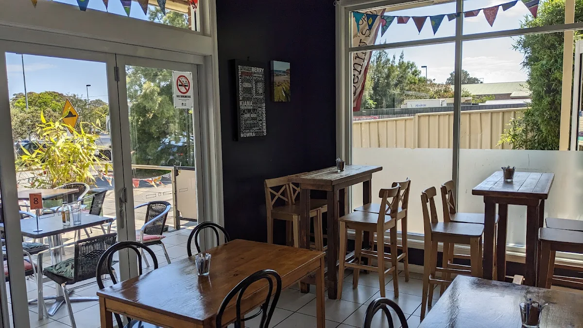 Vibe, Benny's Cafe Culburra Beach NSW