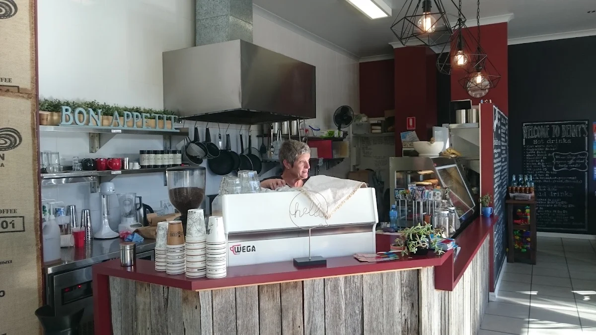 Vibe, Benny's Cafe Culburra Beach NSW