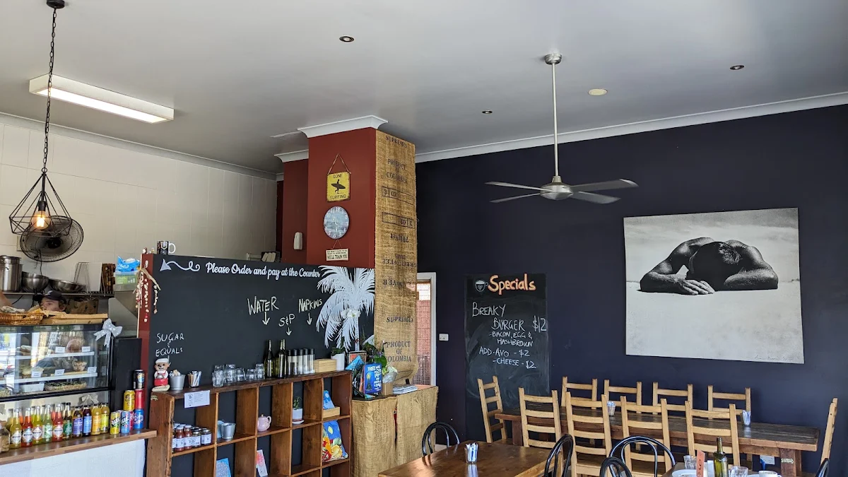 Vibe, Benny's Cafe Culburra Beach NSW