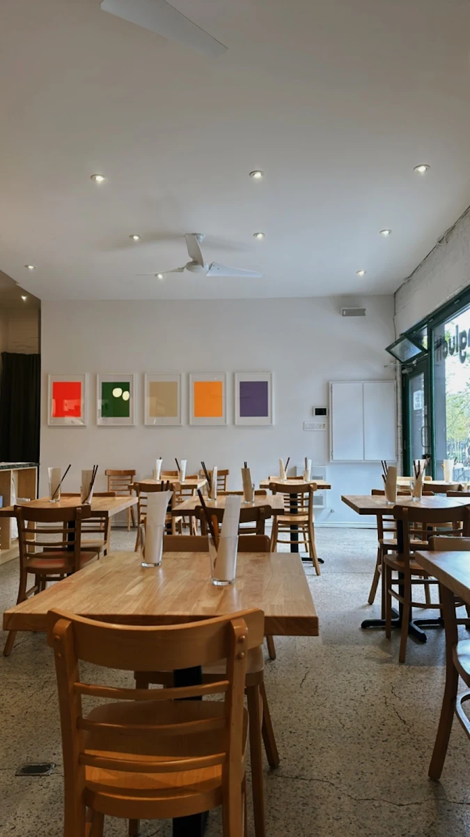 Vibe, Restaurant Bangluck