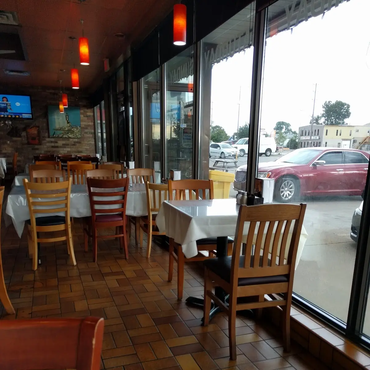 Vibe, Sal's Family Restaurant