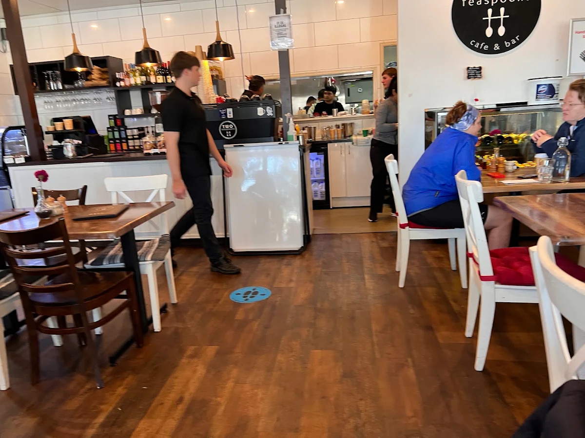Vibe, Two Teaspoons Cafe & Restaurant
