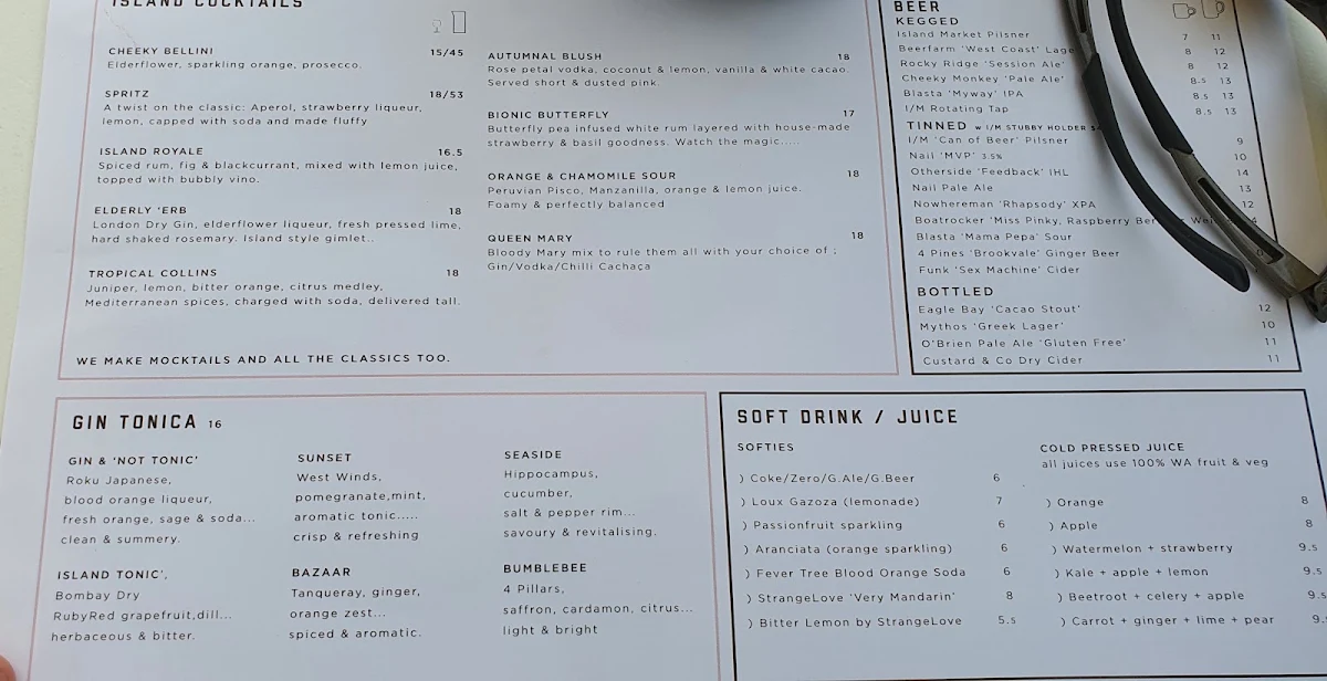 Menu, Island Market Trigg