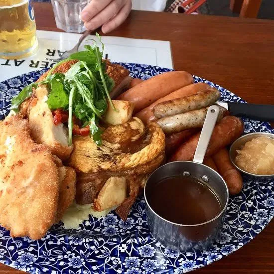 Food & drink, Winghaus Entertainment Quarter