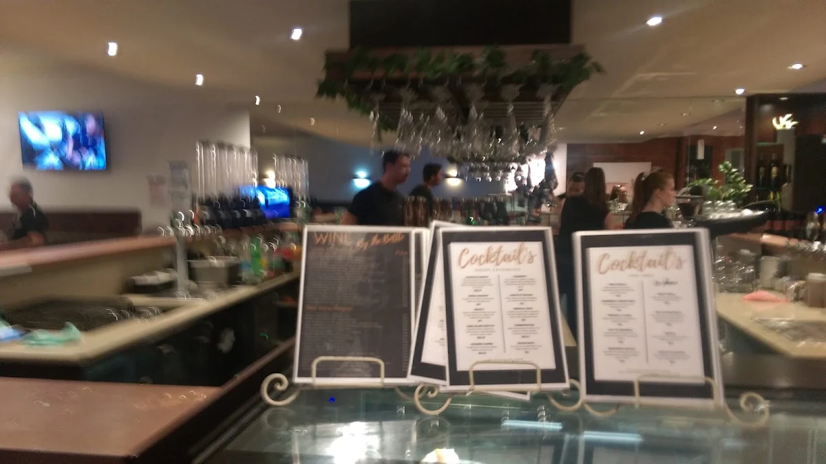 Vibe, The Office Wine Bar & Lounge