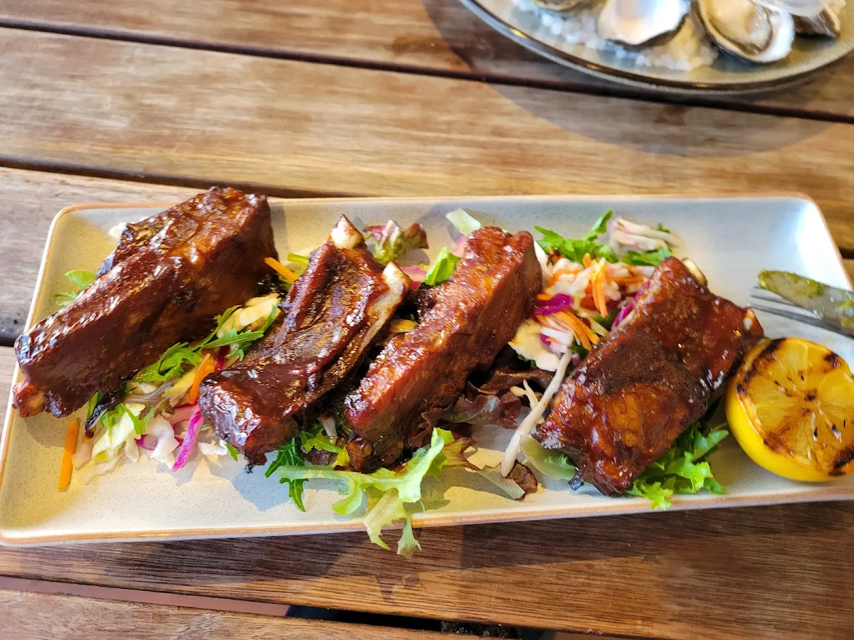 Food & drink, The Verandah