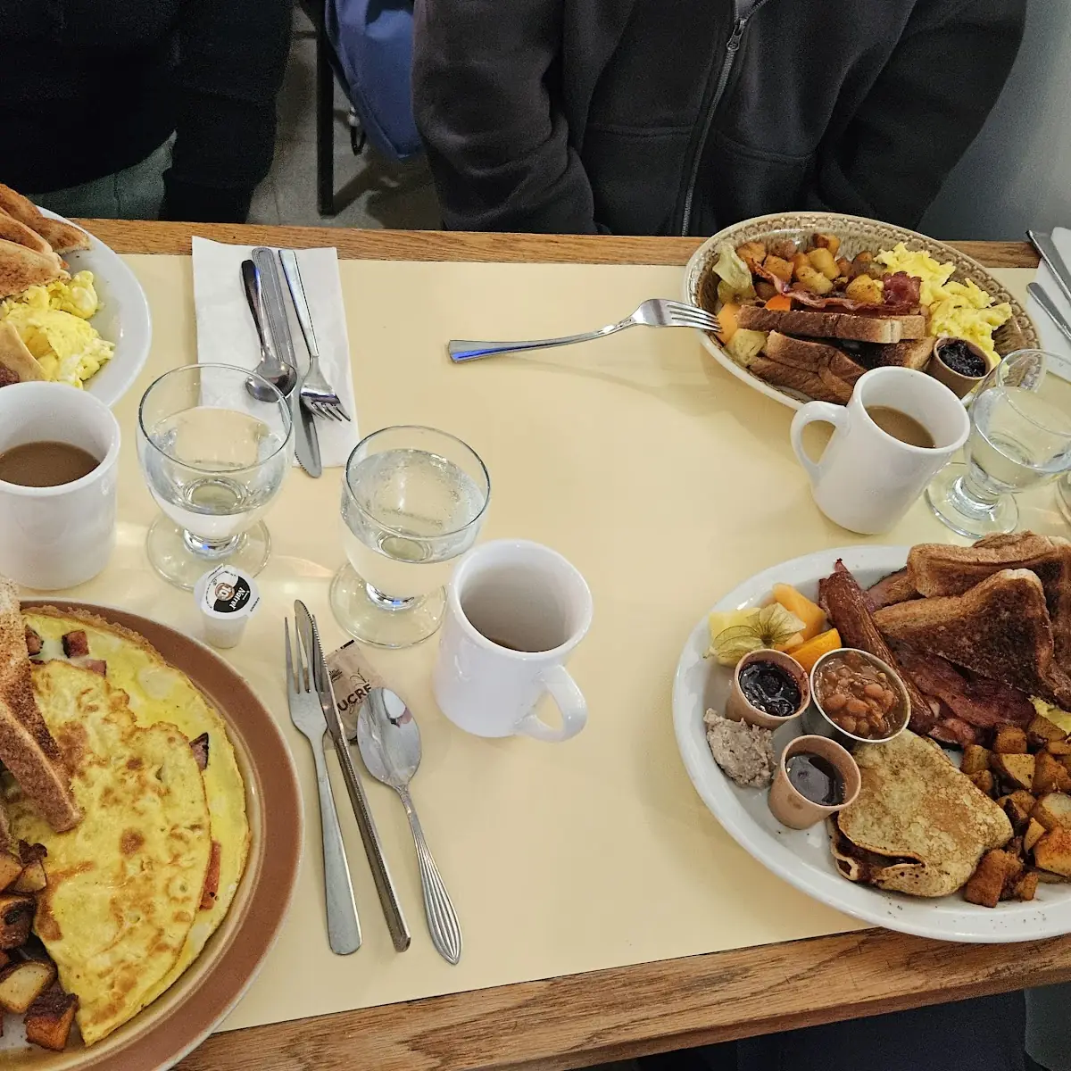 Food & drink, Chez Matante