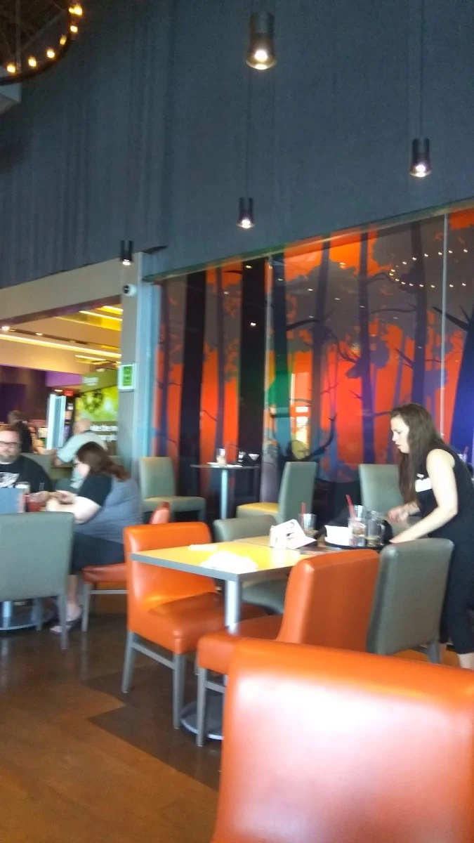 Vibe, The Well Public House at Elements Casino Chilliwack