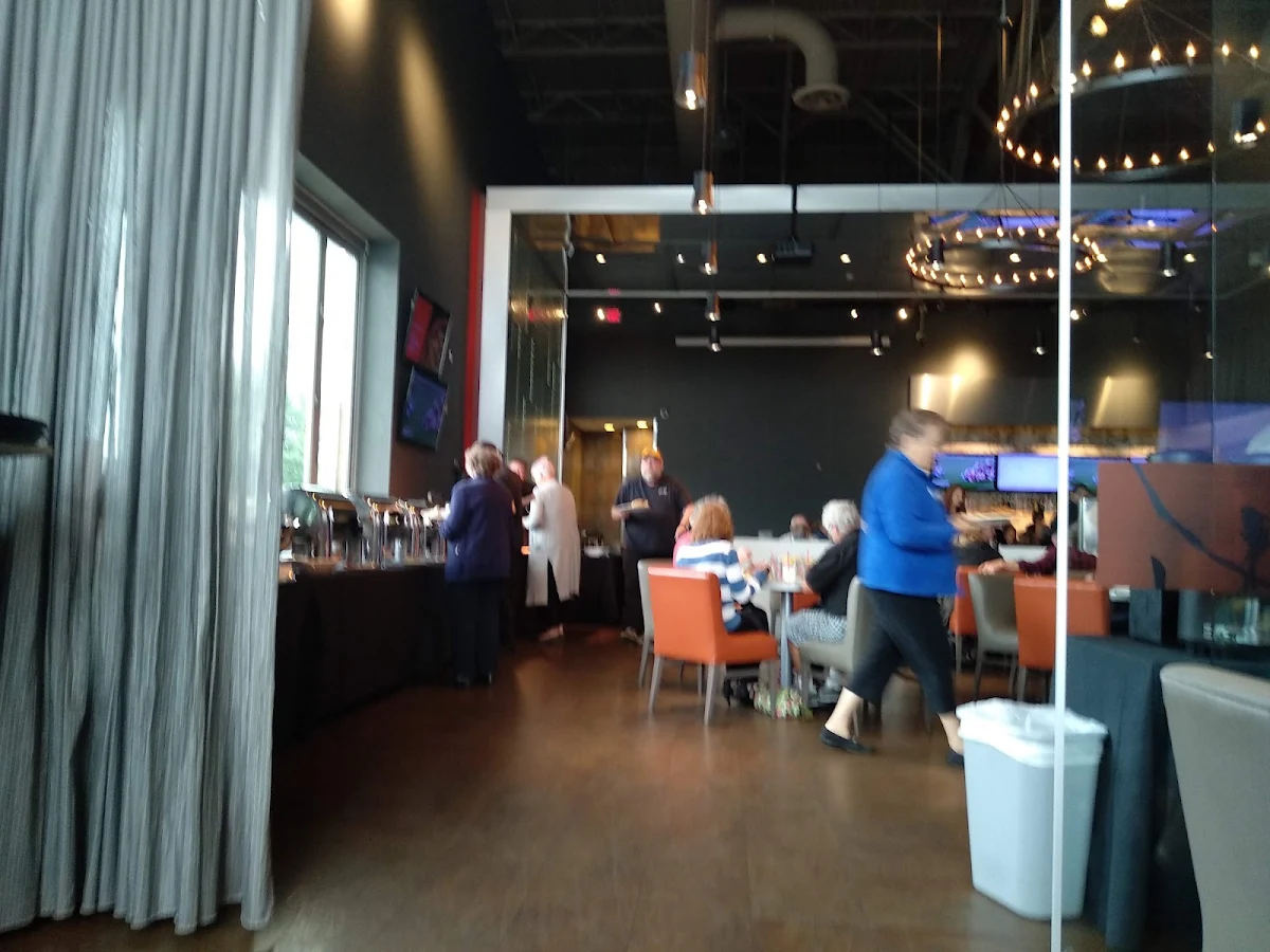 Vibe, The Well Public House at Elements Casino Chilliwack