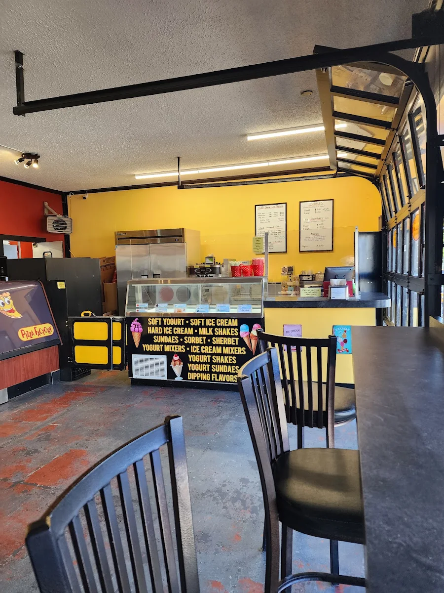 Vibe, Pizza Factory