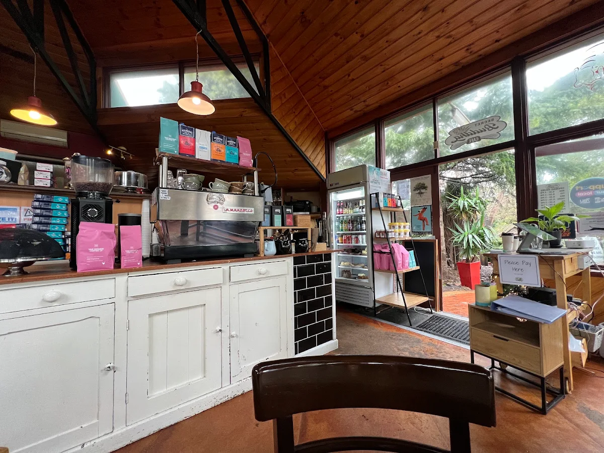 Vibe, Secret Serenity Café