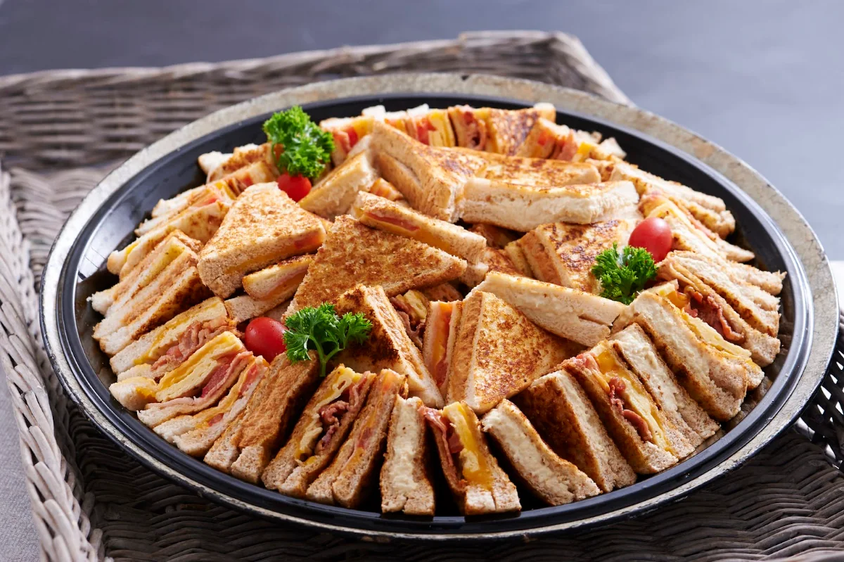 Food & drink, Cougars Cafe and Catering