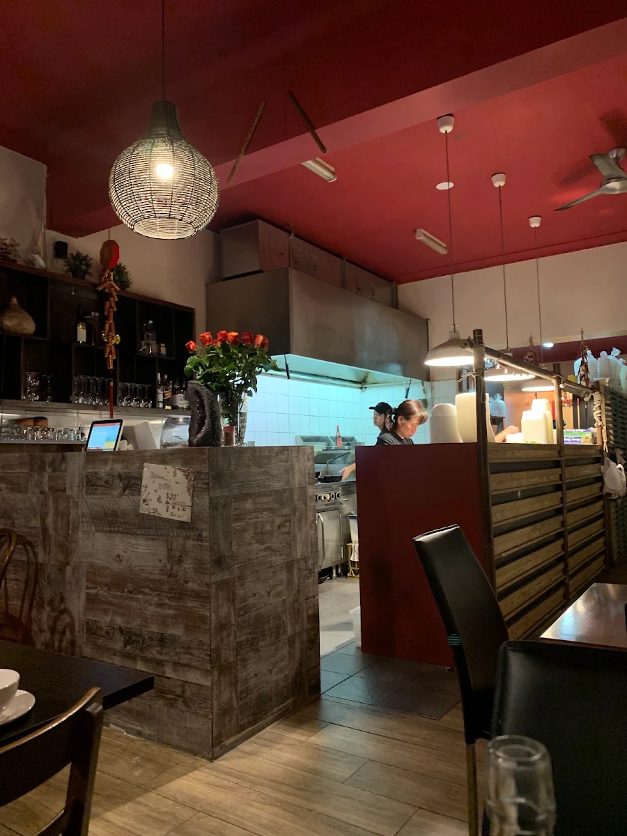 Vibe, Black Ginger Restaurant
