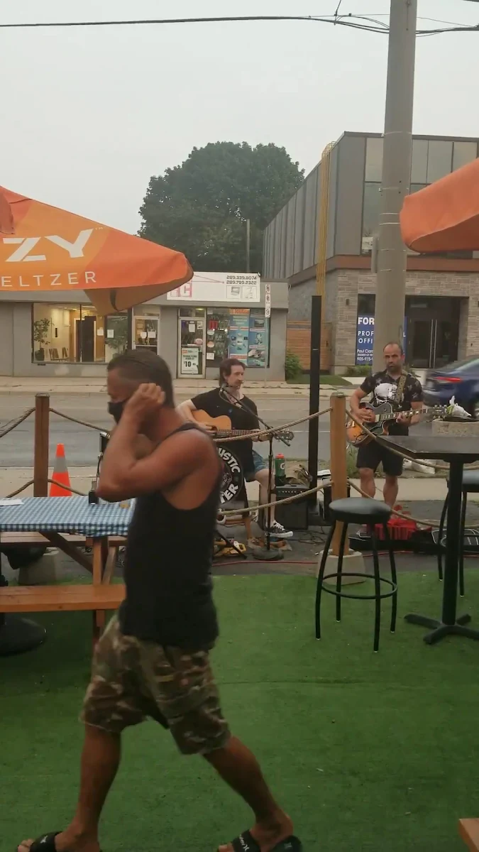 Vibe, Tracie's Place Restaurant and Karaoke