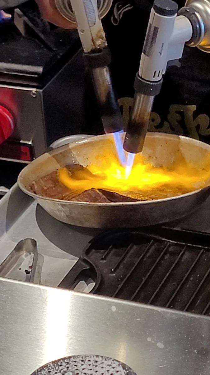 Vibe, KINTON RAMEN BRAMPTON