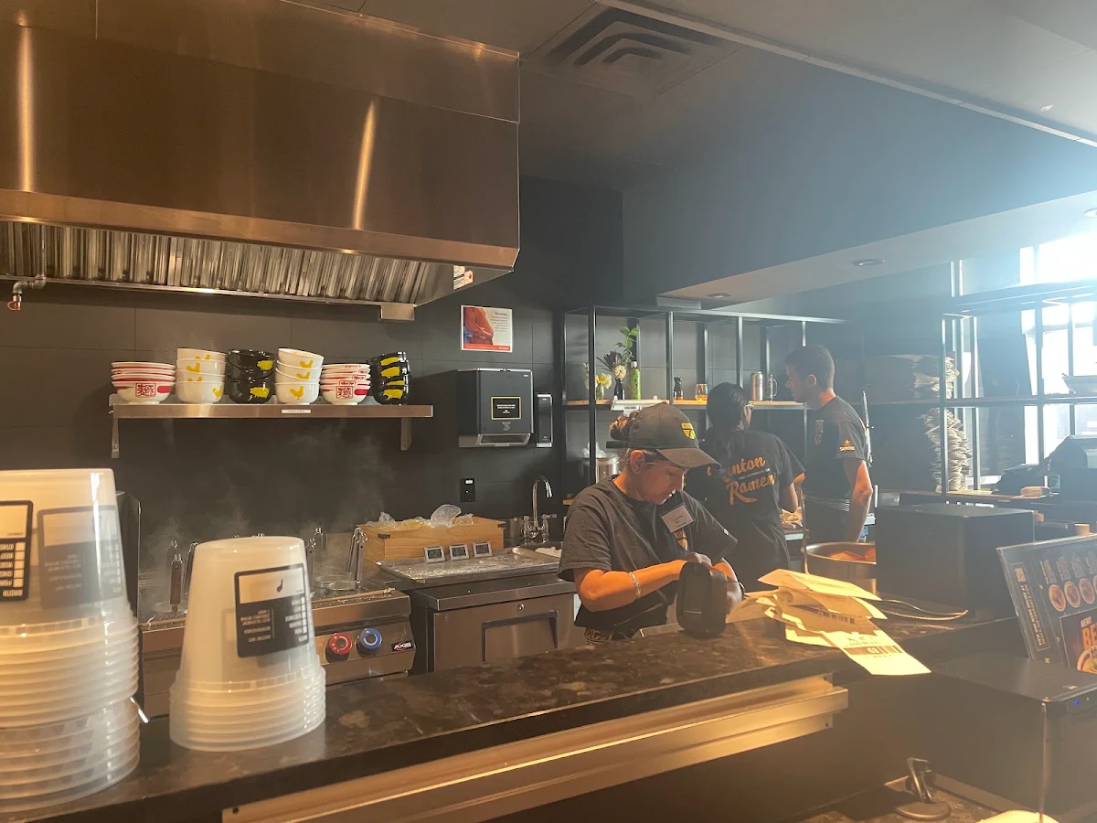 Vibe, KINTON RAMEN BRAMPTON