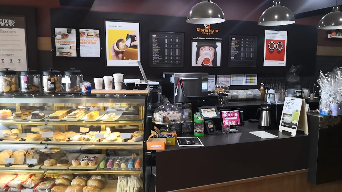 Vibe, Gloria Jean's Padstow