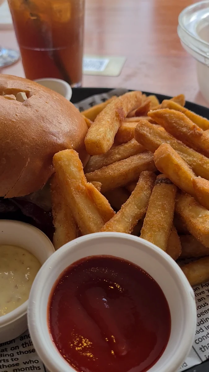 Food & drink, Poolside Bar & Grill