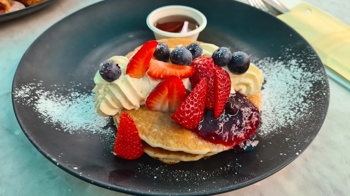 Food & drink, Poolside Bar & Grill