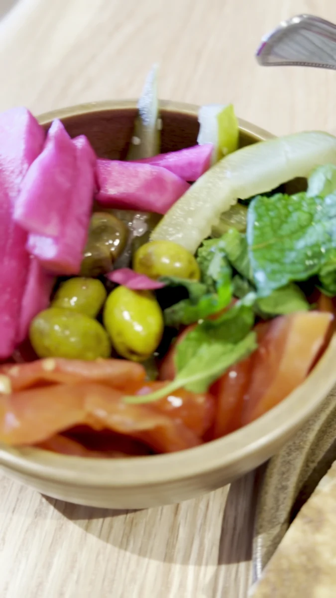 Food & drink, Chez Téta