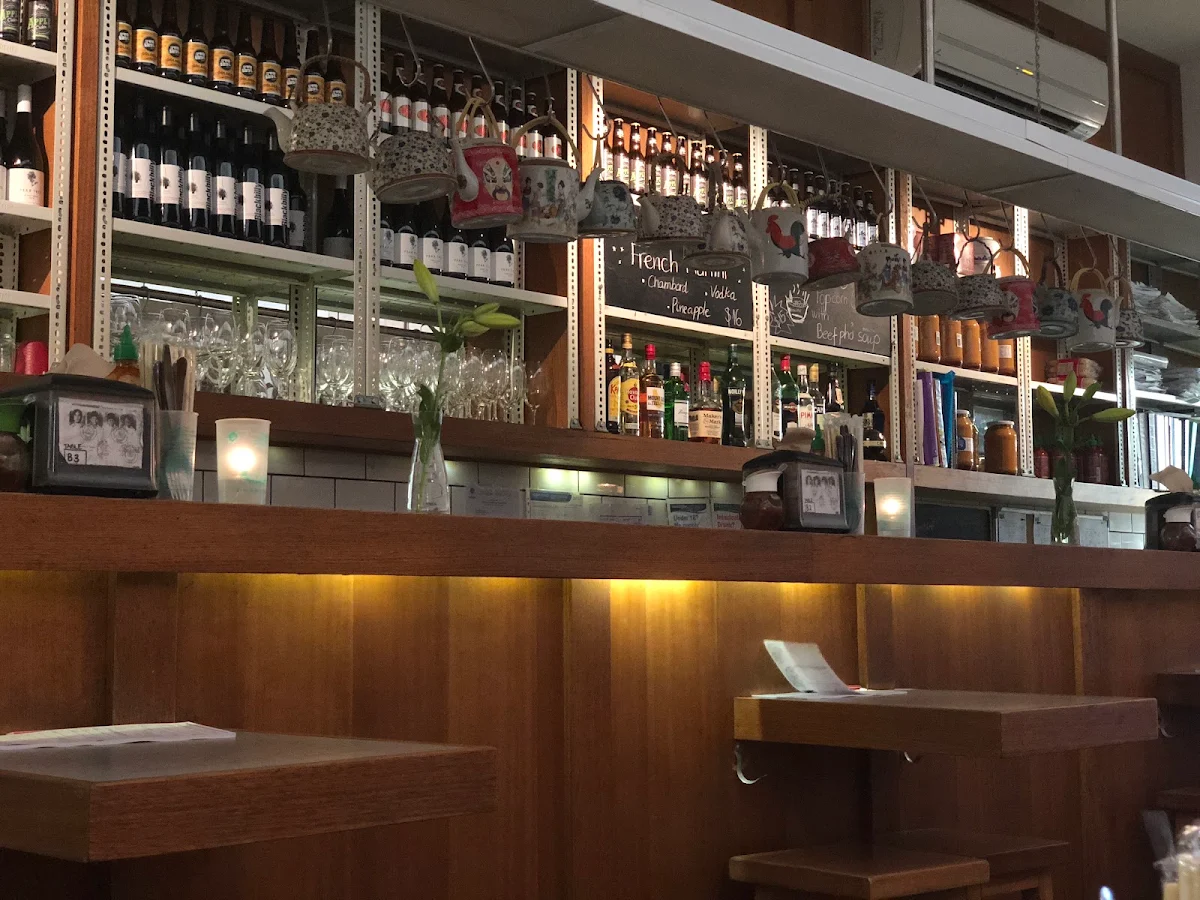 Vibe, MISSCHU South Yarra