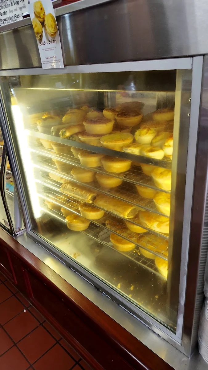 Vibe, Buddy Bakery