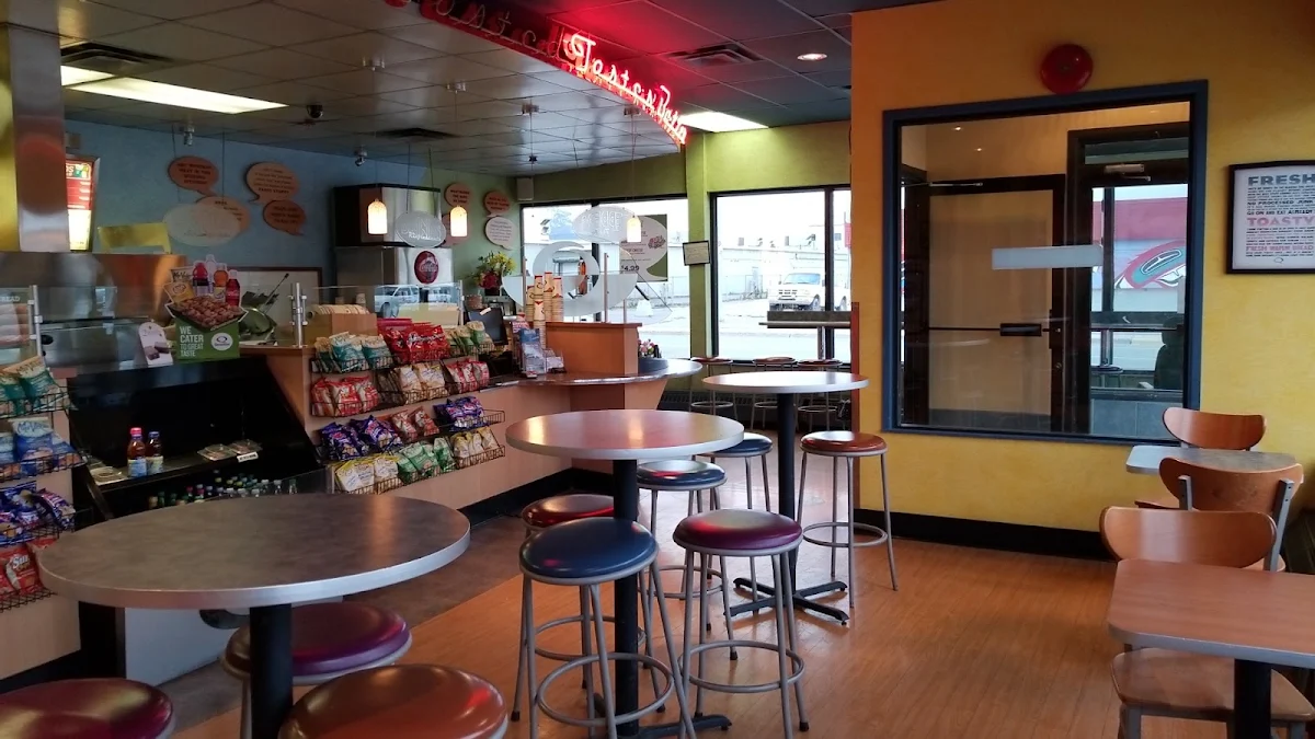 Vibe, Quiznos