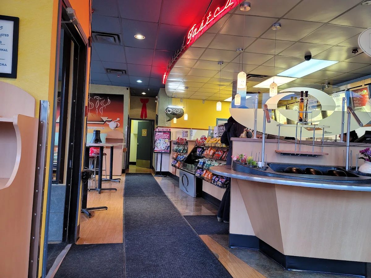 Vibe, Quiznos