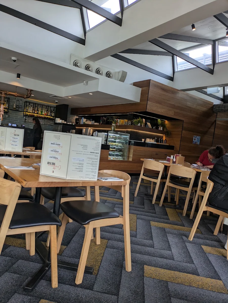 Vibe, The Courthouse Hotel