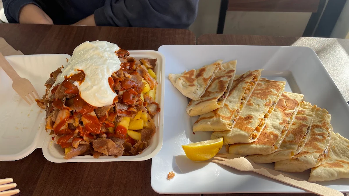 Food & drink, Fairy Meadow Kebabs & Pide
