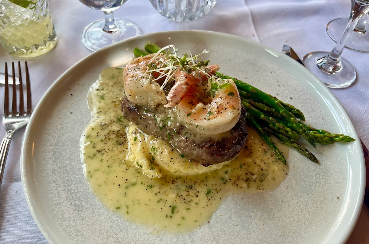 Food & drink, The Maple Leaf Steak & Seafood