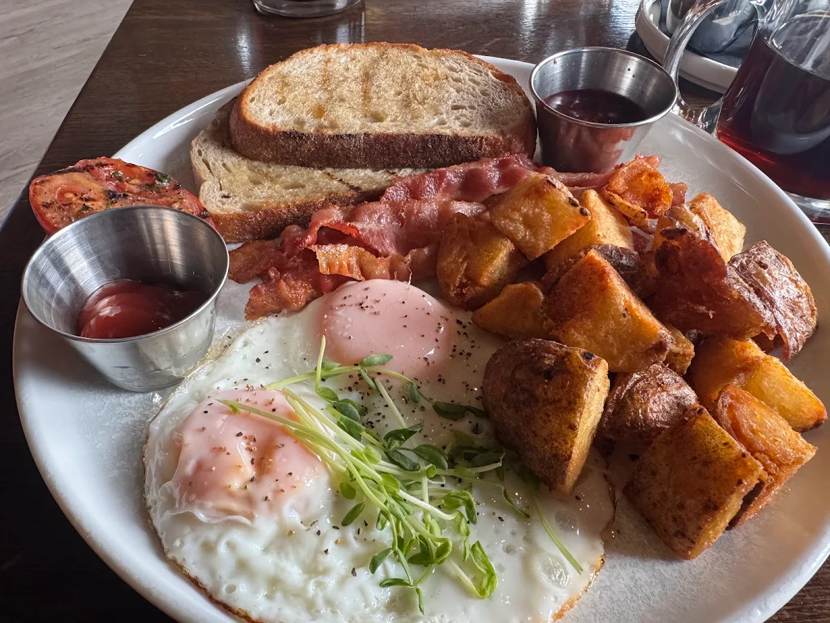 Food & drink, The Maple Leaf Steak & Seafood