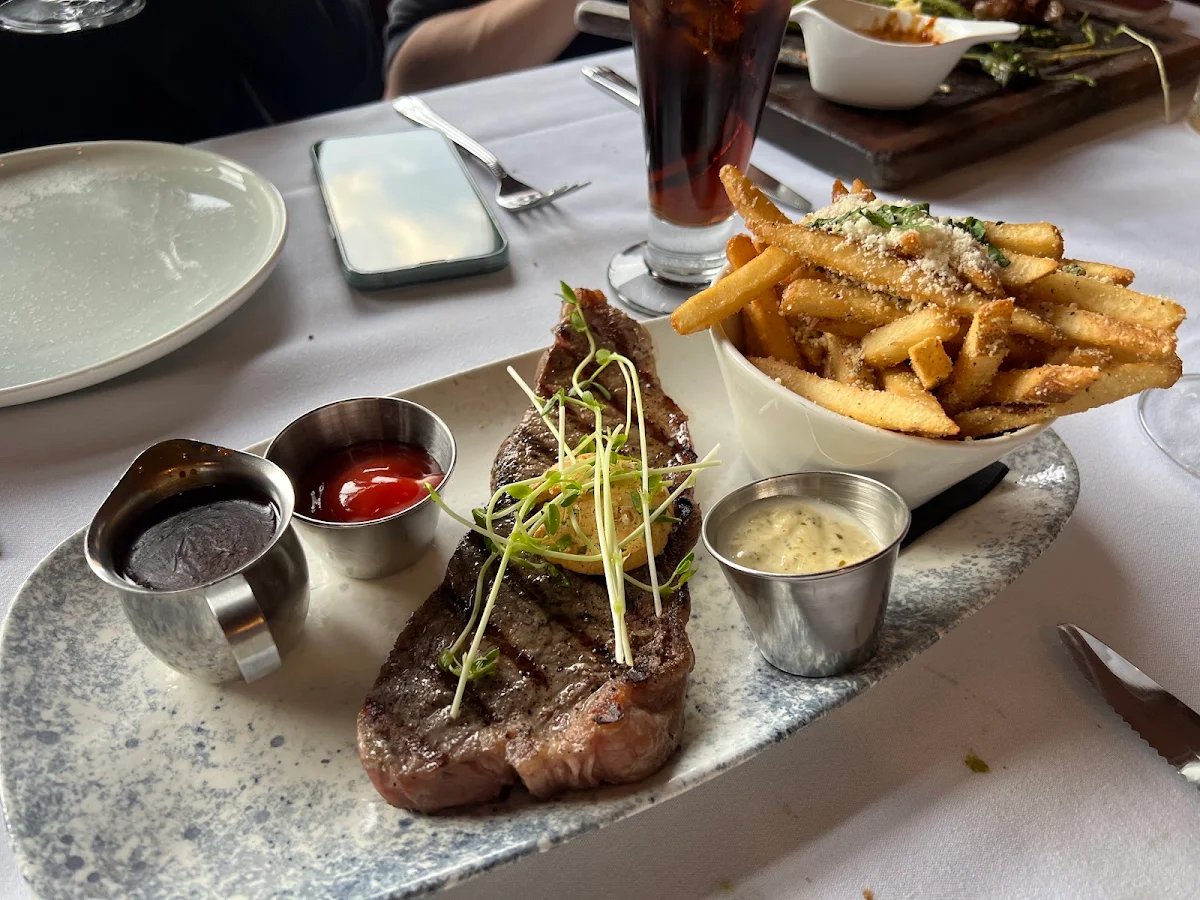 Food & drink, The Maple Leaf Steak & Seafood
