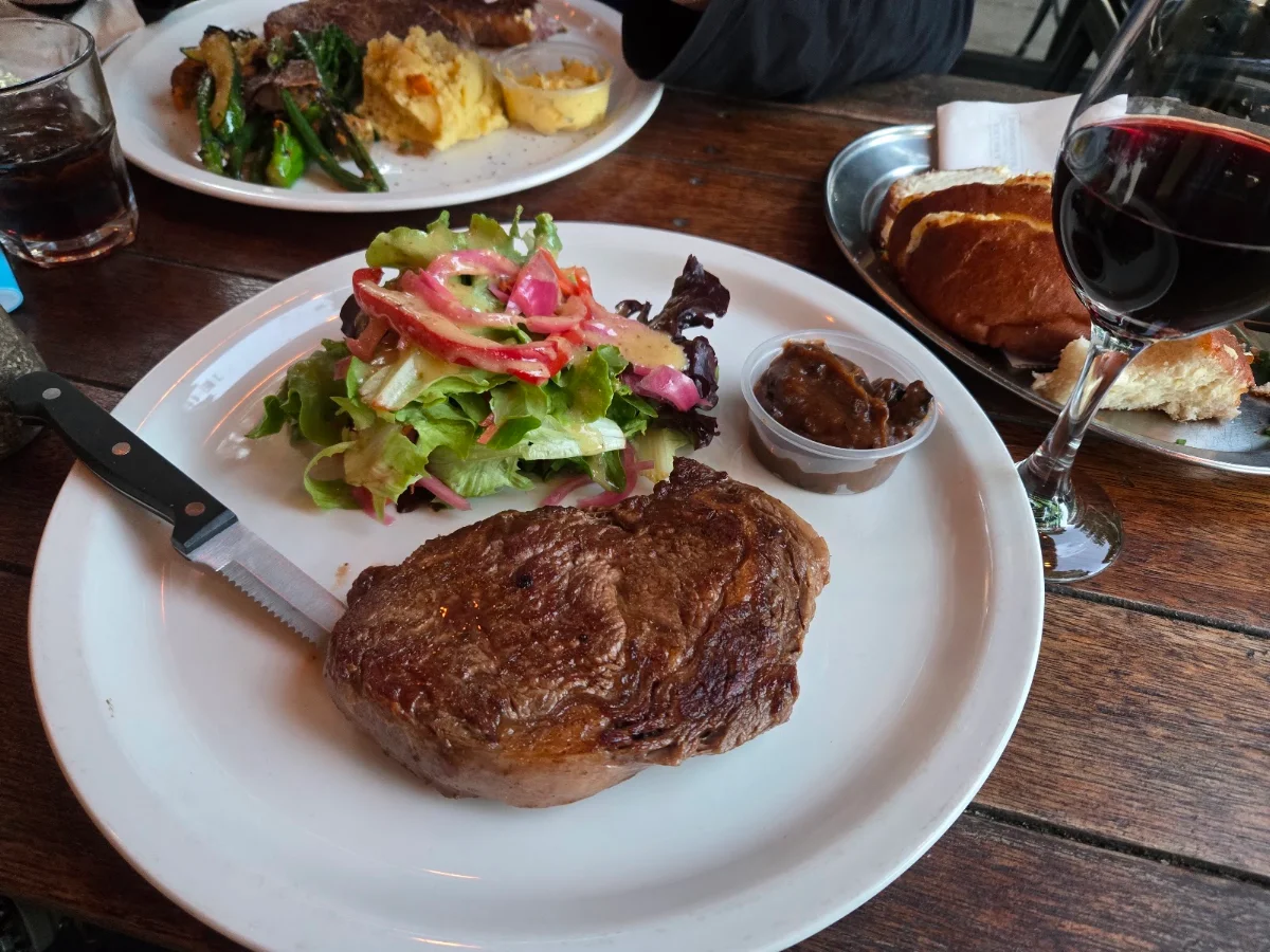 Food & drink, Star Hotel Yackandandah