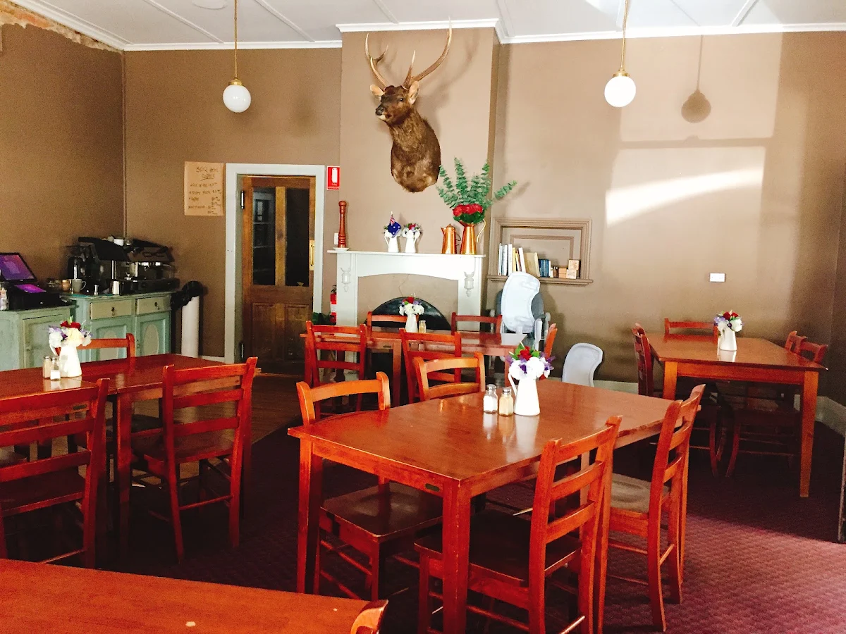 Vibe, Star Hotel Yackandandah