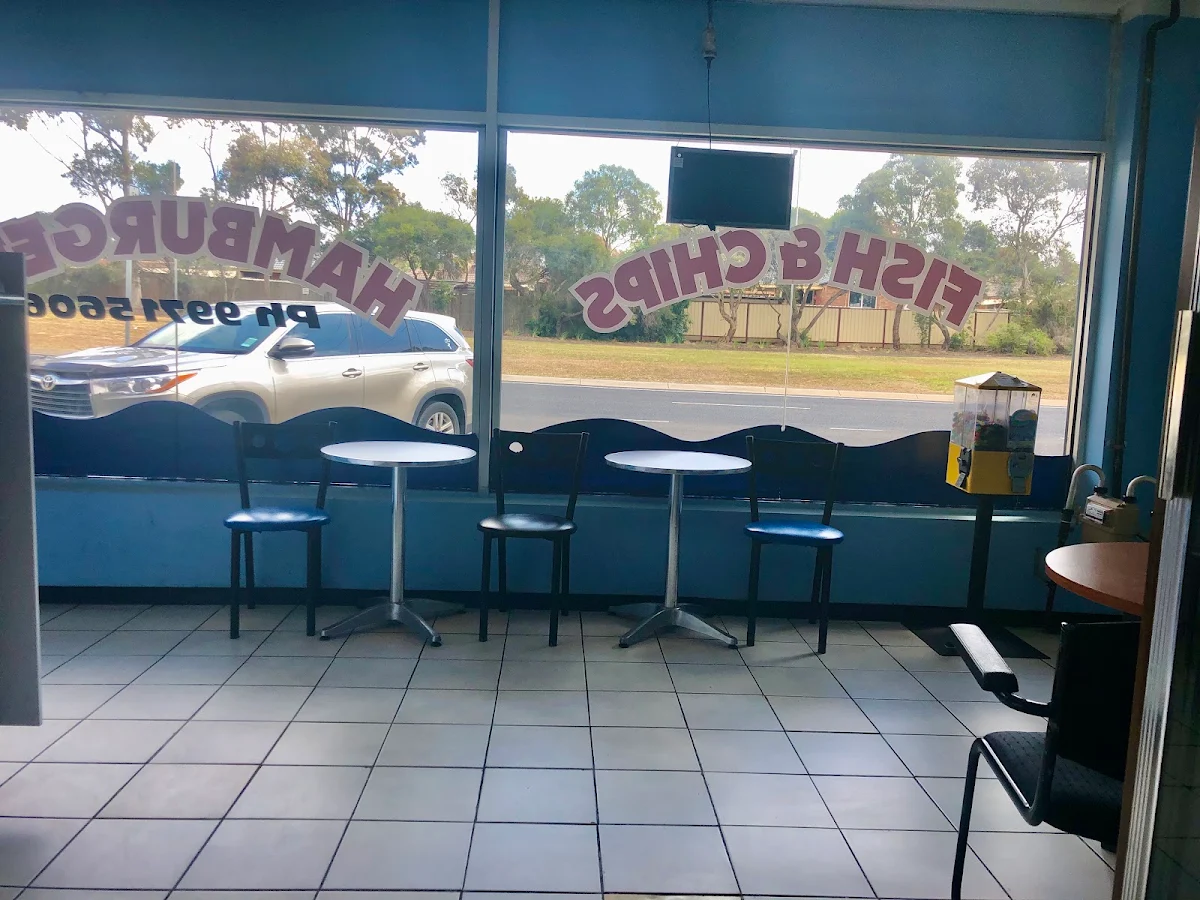 Vibe, Lucky Eight Fish & Chips