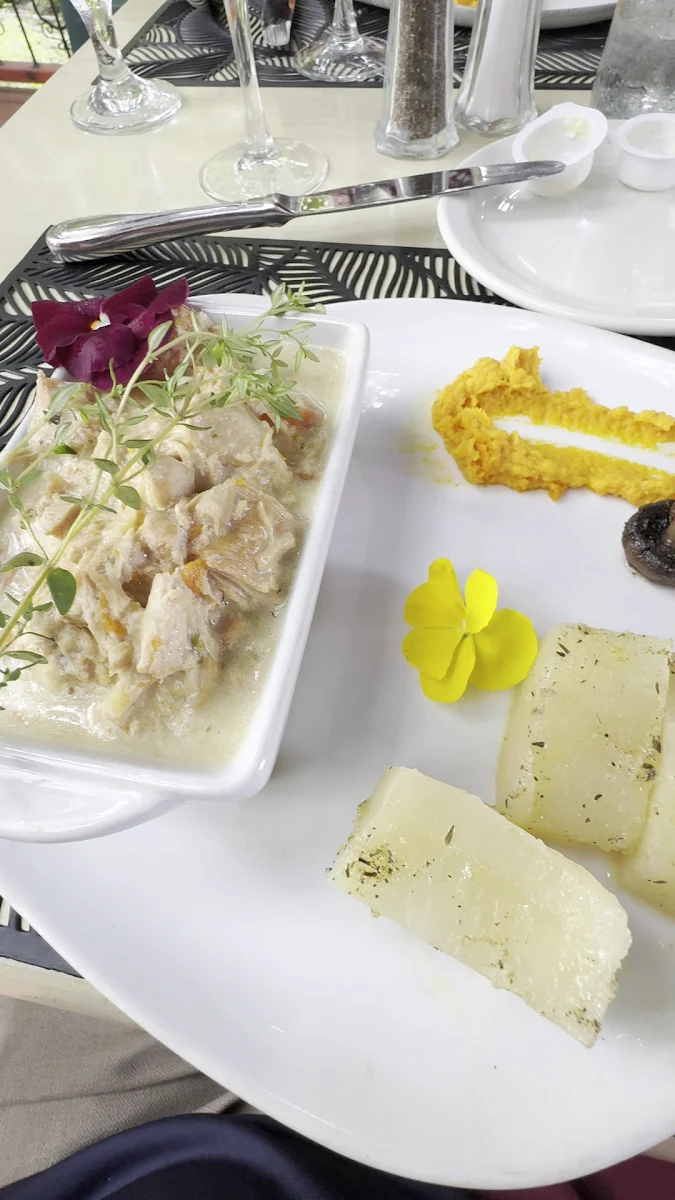 Food & drink, Restaurant Le Parvis Du Vieux Clocher