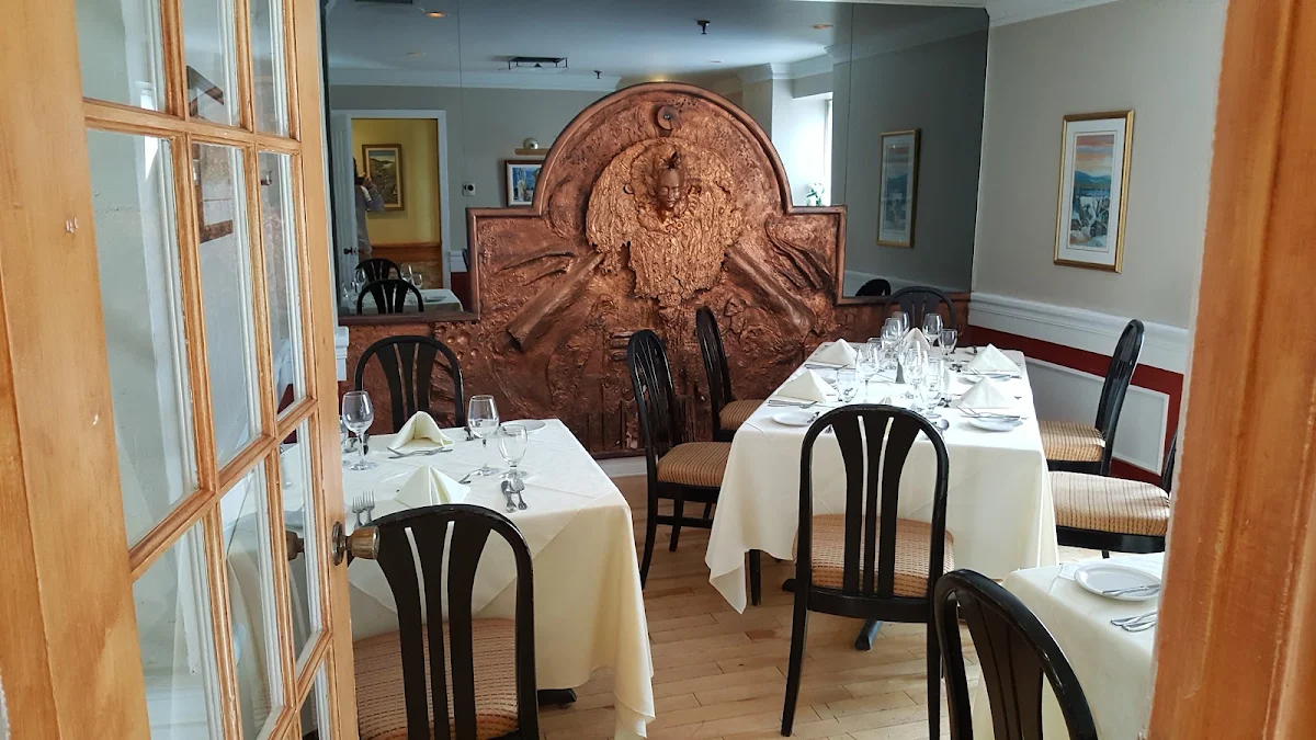 Vibe, Restaurant Le Parvis Du Vieux Clocher