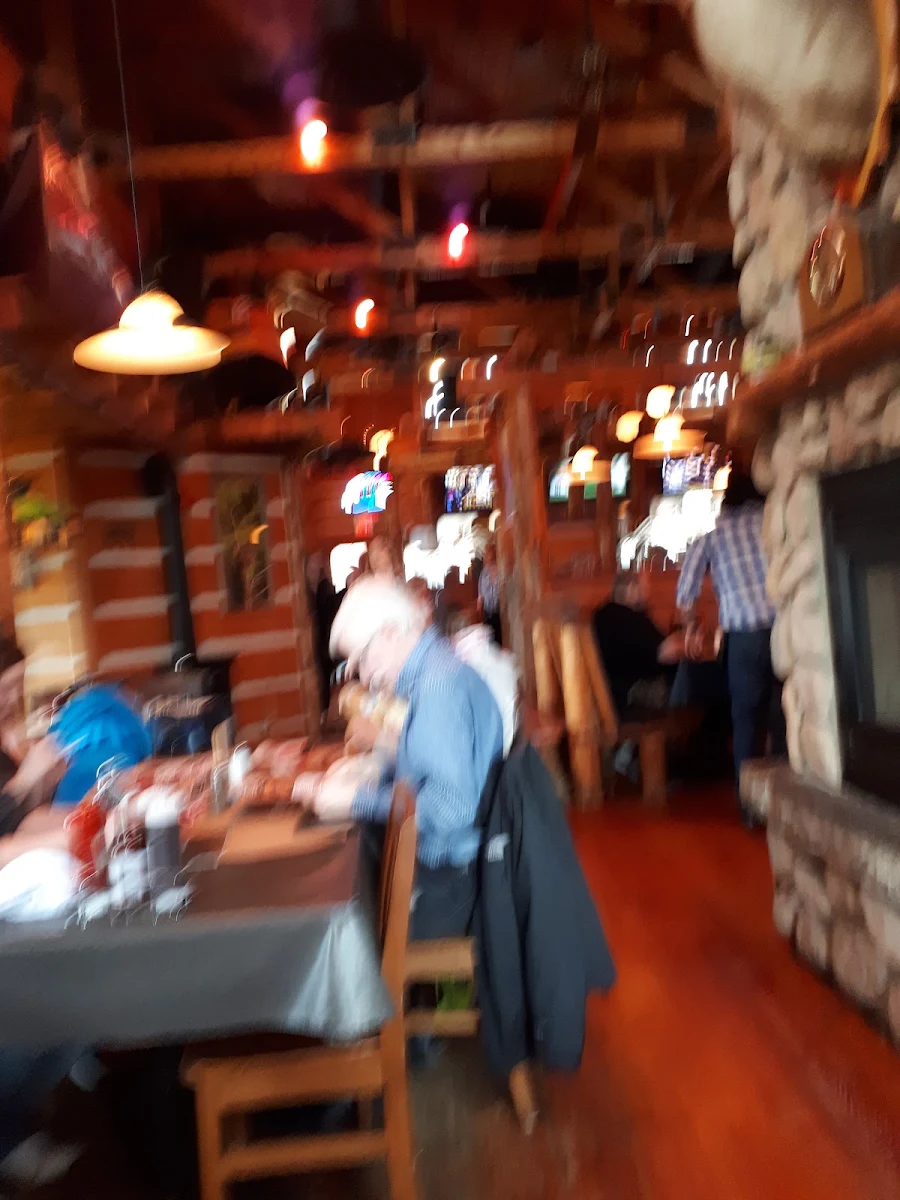 Vibe, Montana’s BBQ & Bar
