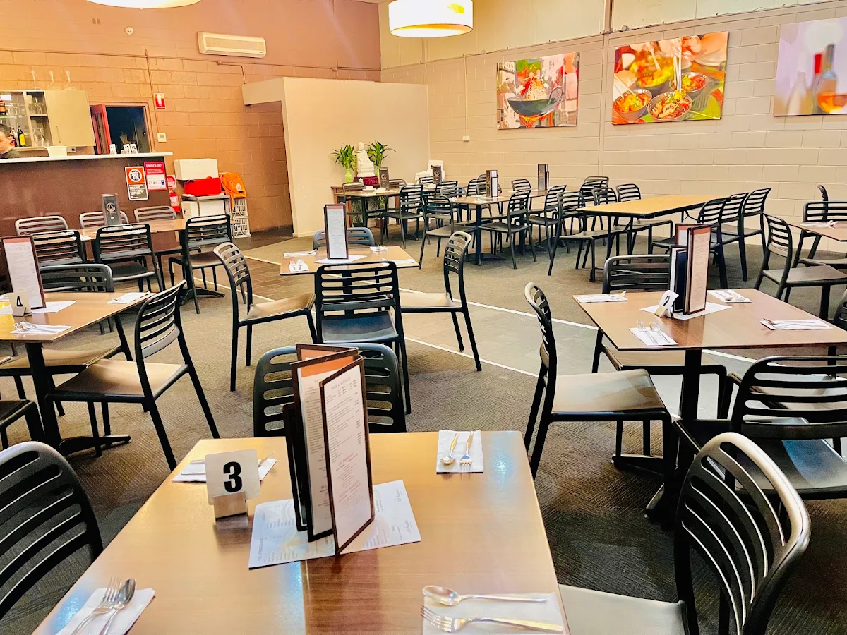 Vibe, L'il Buddha Asian Cuisine
