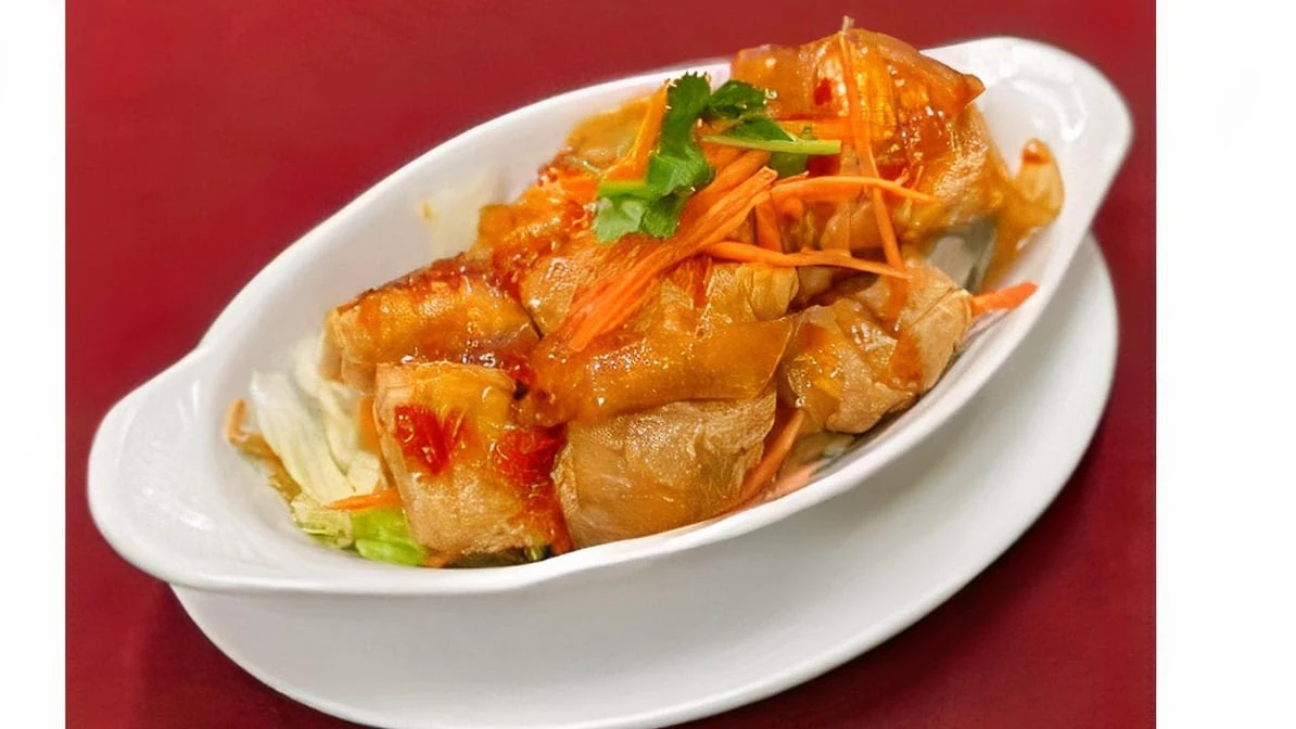 Food & drink, Piyada Thai Macleod