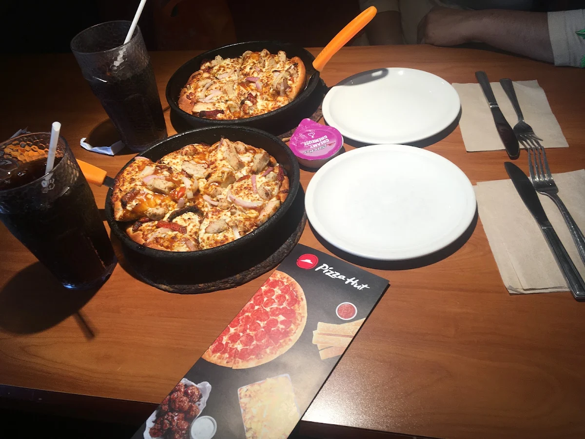 Food & drink, Pizza Hut