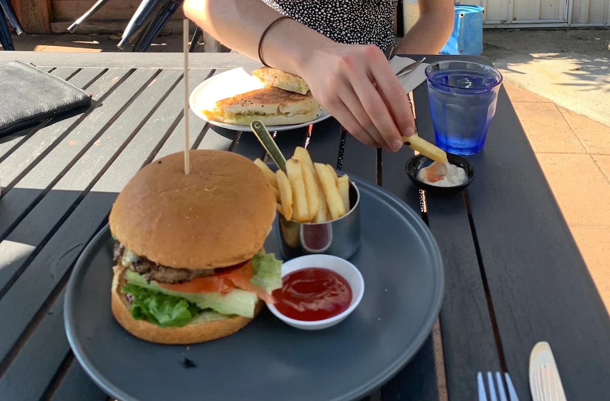 Food & drink, Hidden Perk