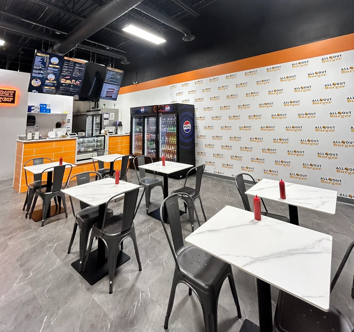 Vibe, All Out Burger (Barrhaven)